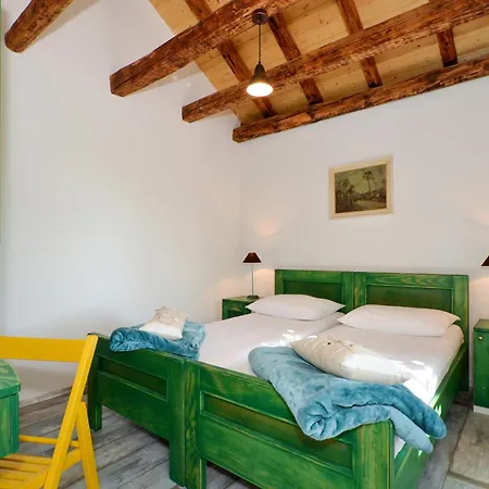Islander House With Pool Trogir
