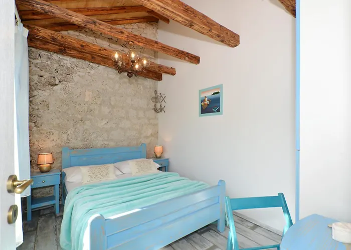 Islander House With Pool Ferienhaus