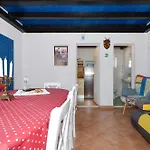Casa vacanze Islander House With Pool *