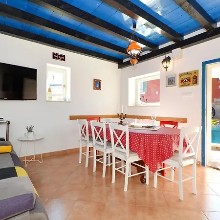 Islander House With Pool Prázdninový dům Trogir