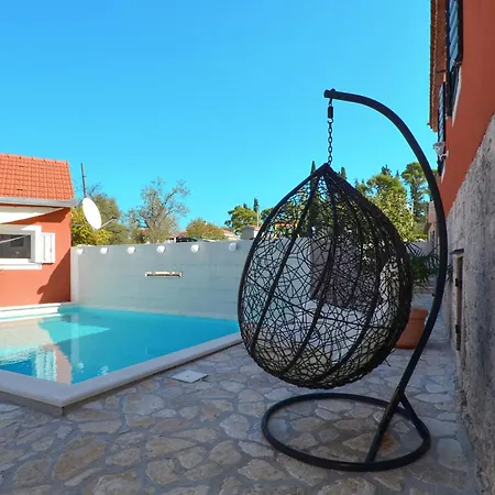 Islander House With Pool * Trogir