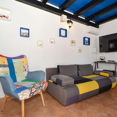 Semesterbostad Islander House With Pool Trogir