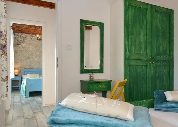 Prázdninový dům Islander House With Pool *