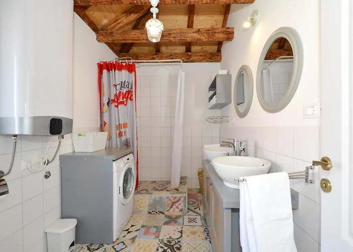 Islander House With Pool *