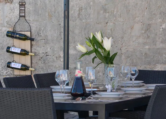 Islander House With Pool *